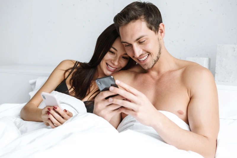 couple male escort hong kong